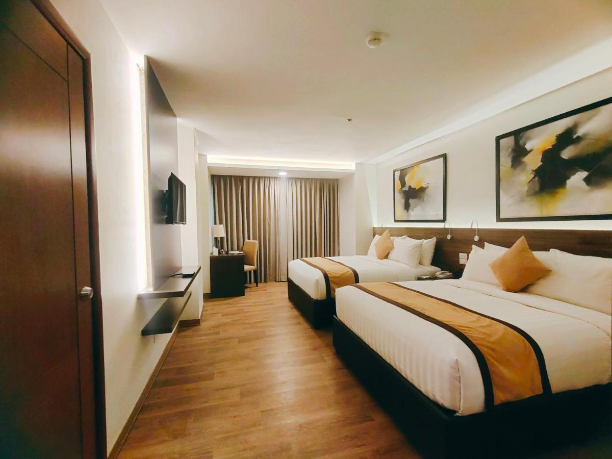 Hotel Marciano Calamba  Ngoại thất bức ảnh