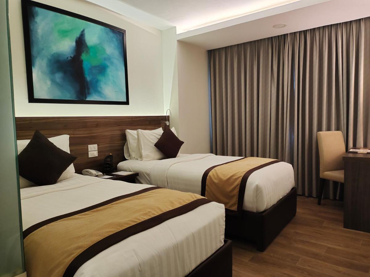 Hotel Marciano Calamba  Ngoại thất bức ảnh