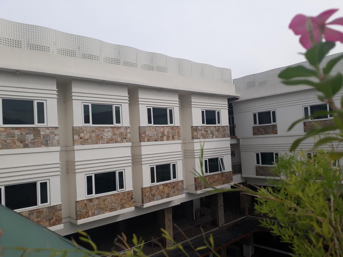 Hotel Marciano Calamba  Ngoại thất bức ảnh